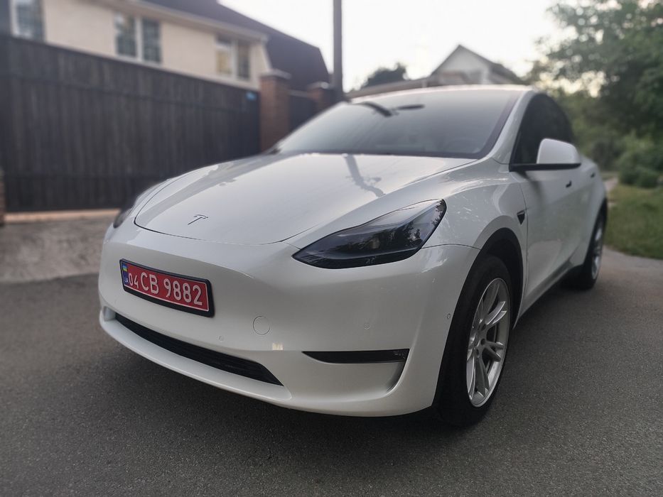 Tesla Model Y 21 р. 82 кВ. Київ