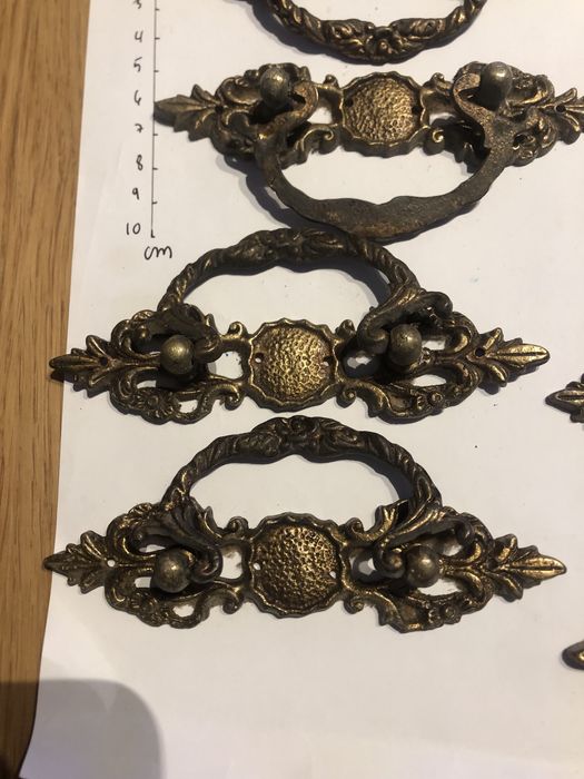Conjunto de 8 puxadores em latão