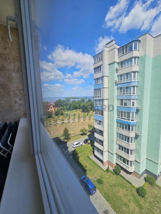 Продаж квартири в новому будинку митниця