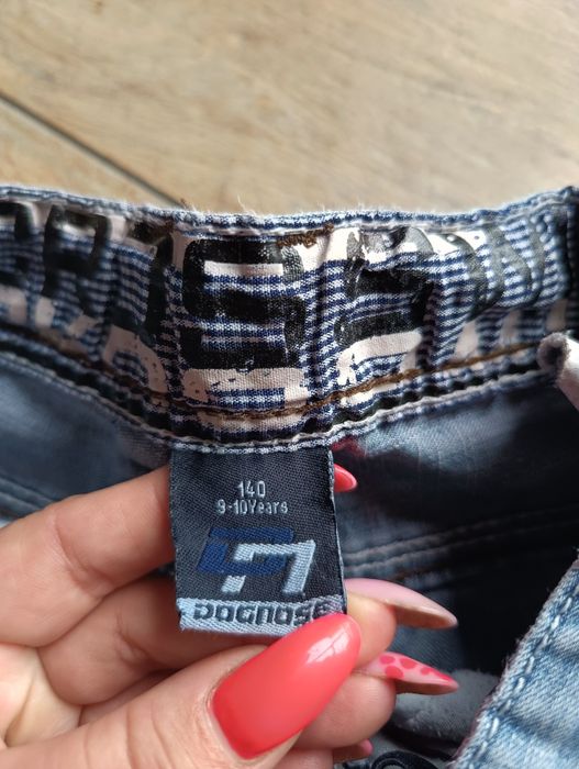 Spodenki jeansowe 140