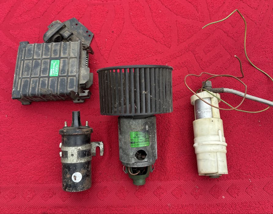 Продам моторчик печки Audi 100 C3