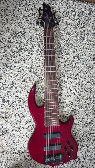 Gitara basowa 7 strunowa
 Conklin GT7 Groove Tools