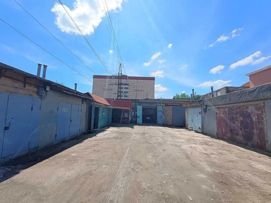 Гараж 225квм під СТО Техстанція Малярка Рихтовка Підіймачі Троєщина