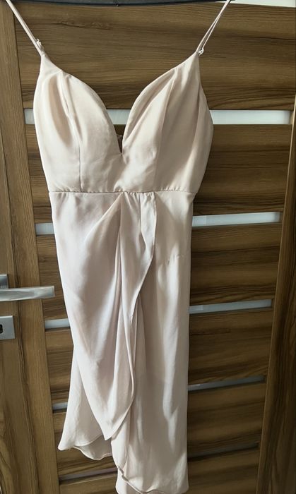 Koktajlowa sukienka tulipan, beżowy  Glamorous r. XS