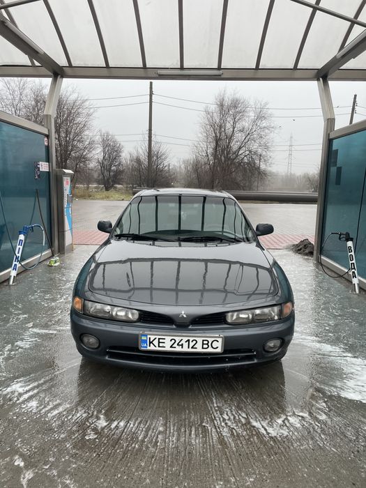 Mitsubishi Galant 7
