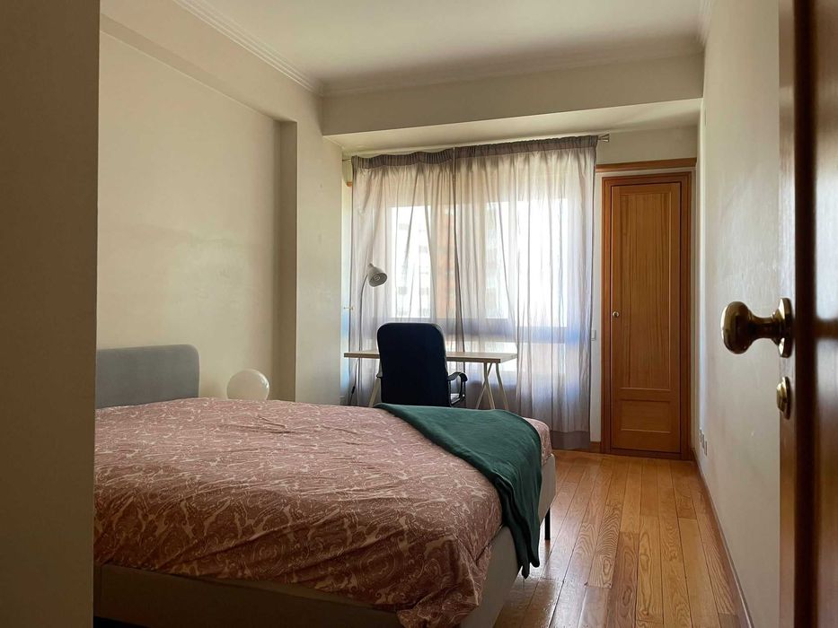 Quarto Individual em Lisboa - Telheiras - Lumiar – Despesas Incluídas e Recibos
