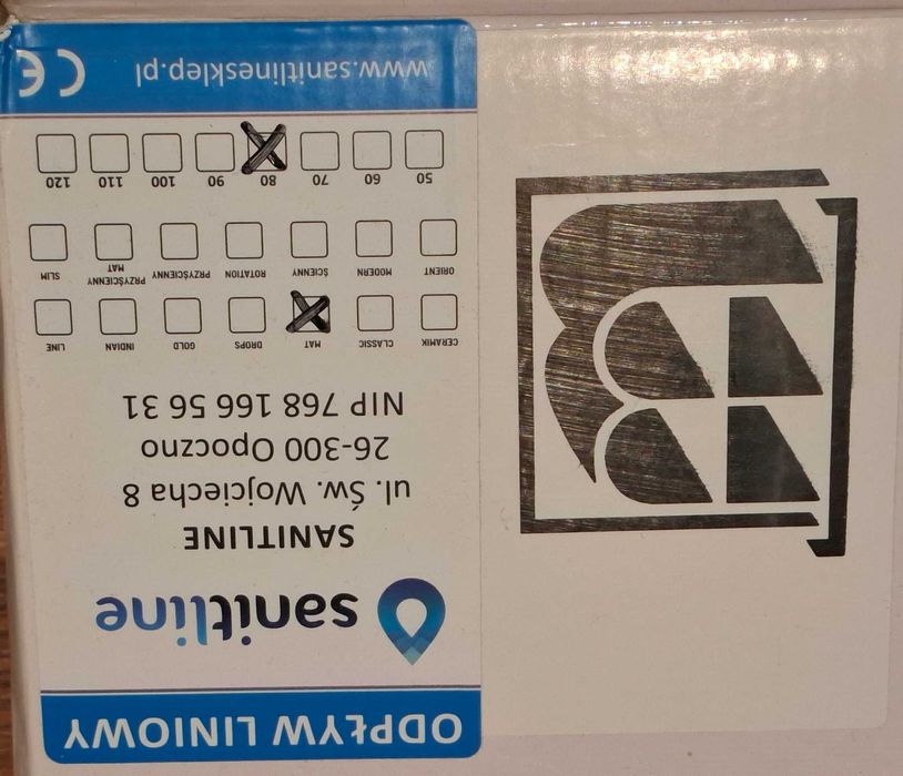 Nowy odpływ liniowy Sanitline do łazienki 80 cm czarny mat.