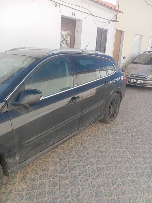 ATENÇÃO: laguna 3 180cv com avaria