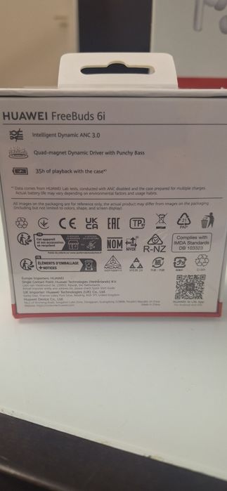 Huawei FreeBuds 6i  ostatni zestaw