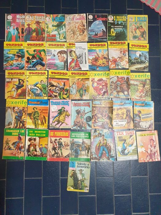 Revistas antigas de cowboys