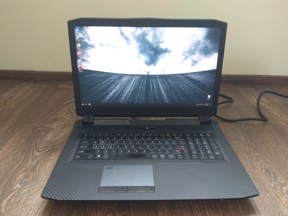 Clevo P 775DM3-G під відновлення.