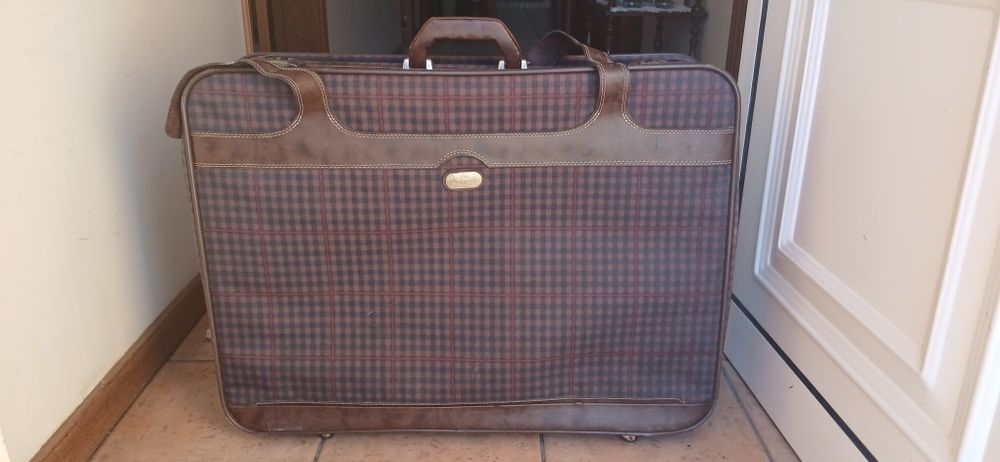 Mala de viagem com rodas