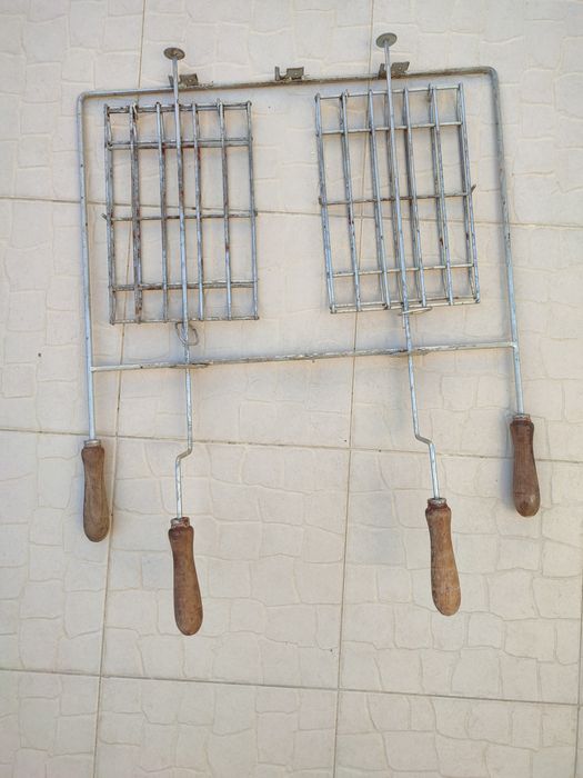 Grelha dupla para frangos