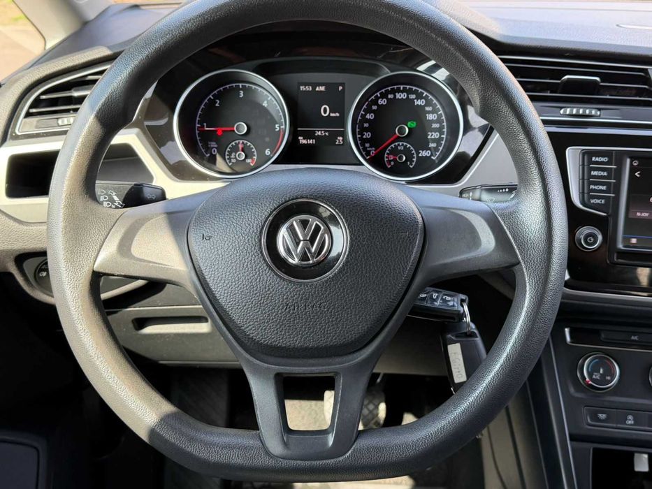 Volkswagen Touran 2016