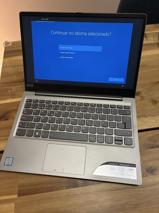 Lenovo i3 330s  14” laptop