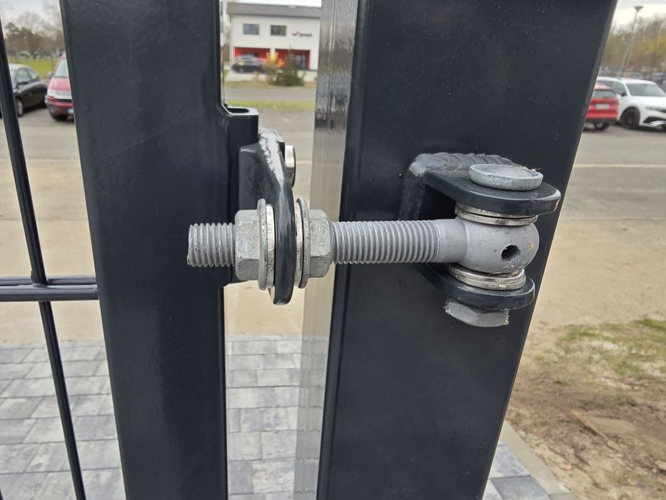 Bramy przesuwne ,Dwuskrzydłowe,furtki