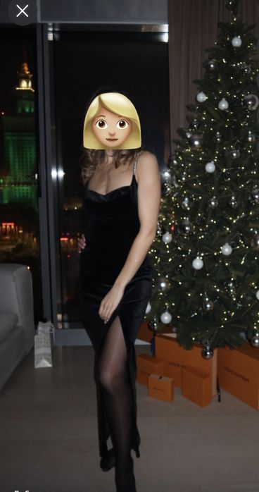Elegancka aksamitna sukienka idealna na Święta i Sylwestra