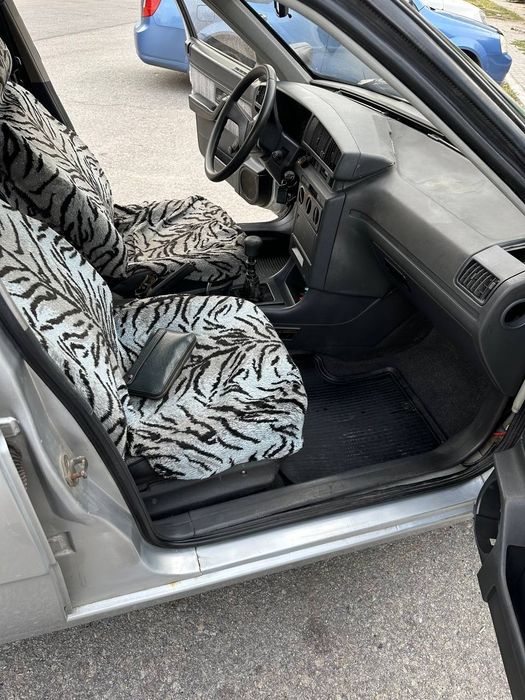 Продам автомобиль Пежо 405