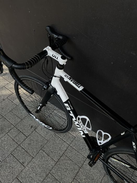 Rower szosowy Btwin Triban 520