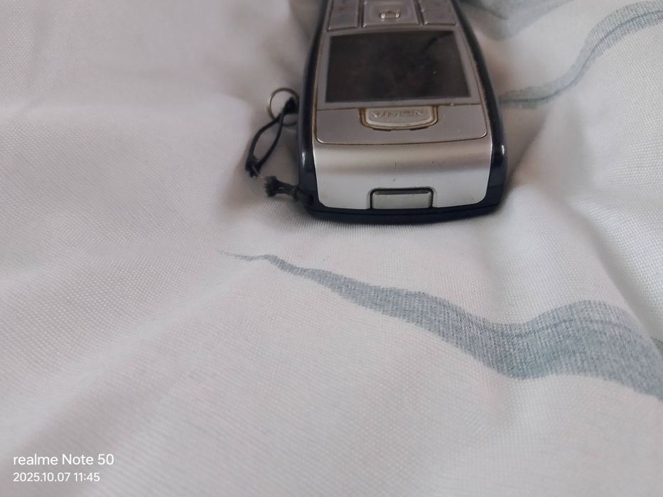 Telefon Nokia 6230i