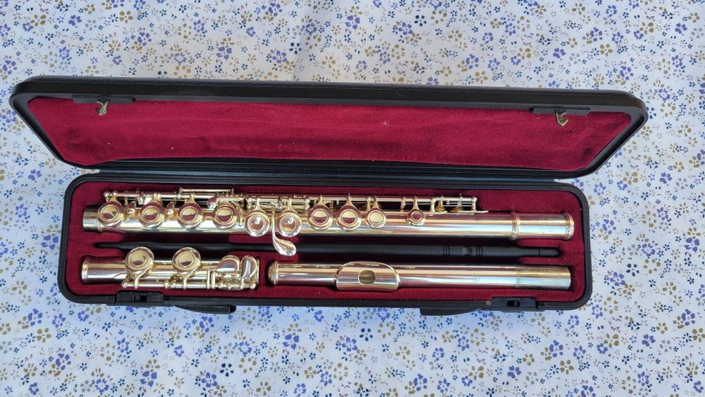 Flet poprzeczny YAMAHA 211SII