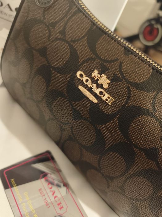 Bolsa Coach na Caixa
