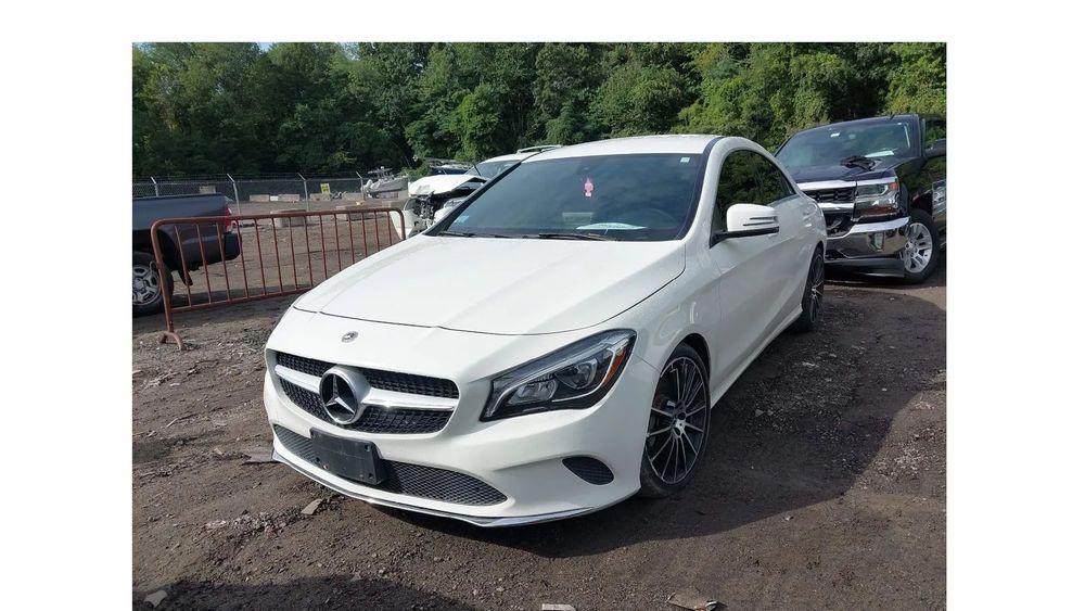 Mercedes-Benz CLA
