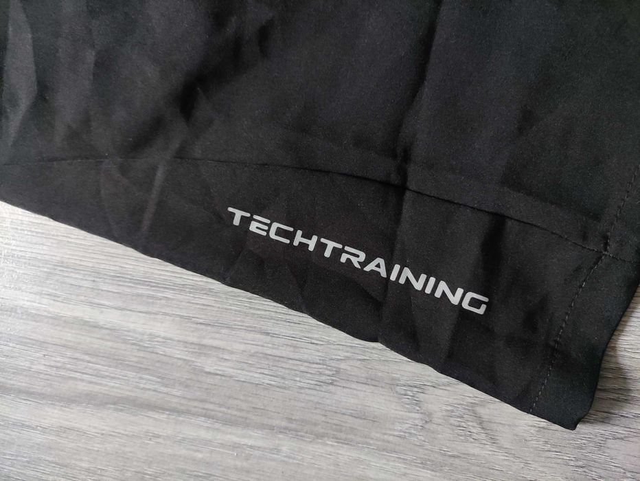 Чоловічі шорти..