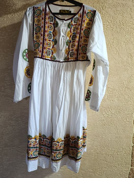 Продам сукню вишиванку
