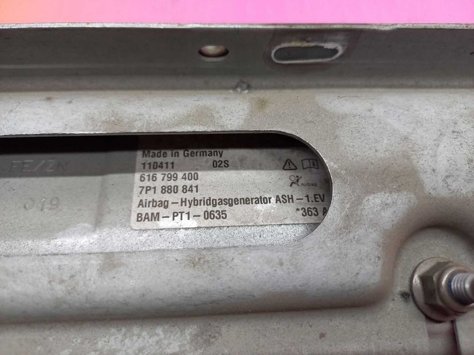 Подушка безопасности колен 7P1880841 Volkswagen Touareg NF 2011-18