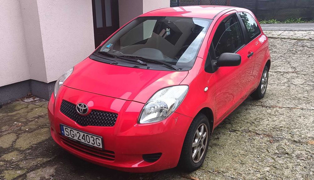 Samochód osobowy Toyota Yaris