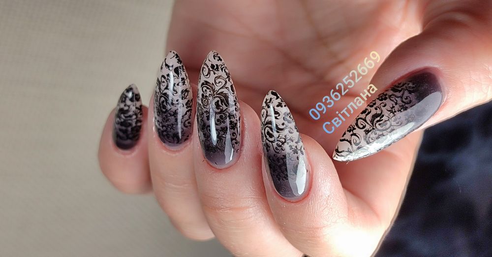 Манікюр з покриттям Обухів