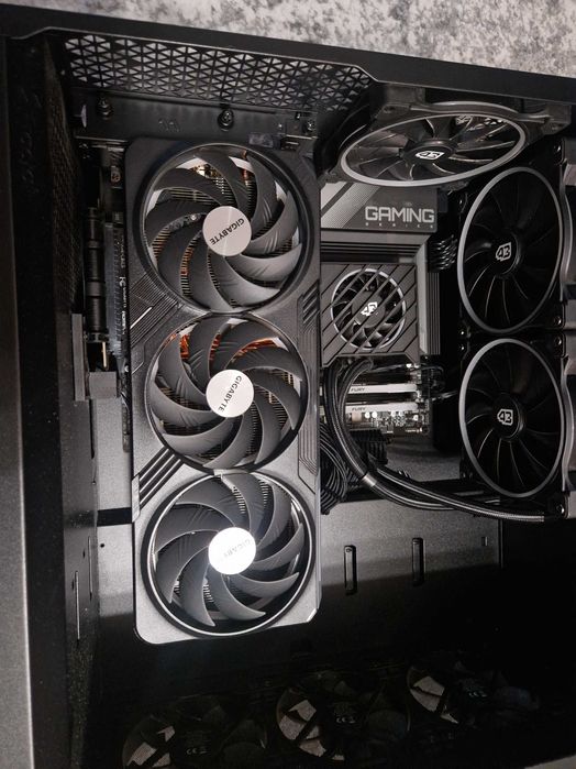 Gigabyte RTX 4080 SUPER GAMING OC 16GB