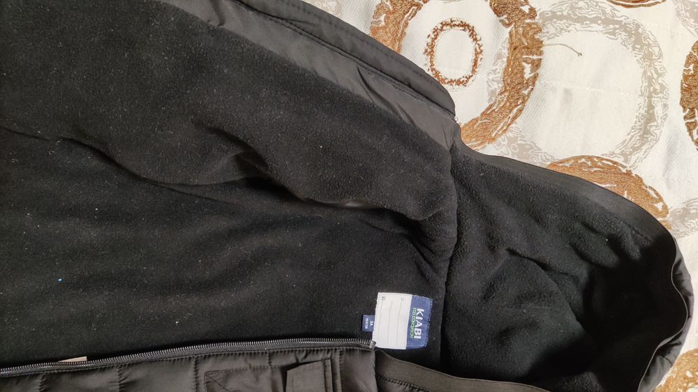 Продам дитячу курточку