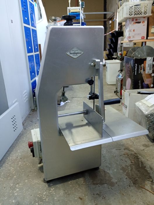 Kotleciarka Steaker  Piła taśmowa Lady chłodnicze