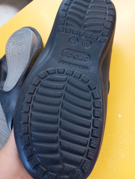 Нові крокси продам