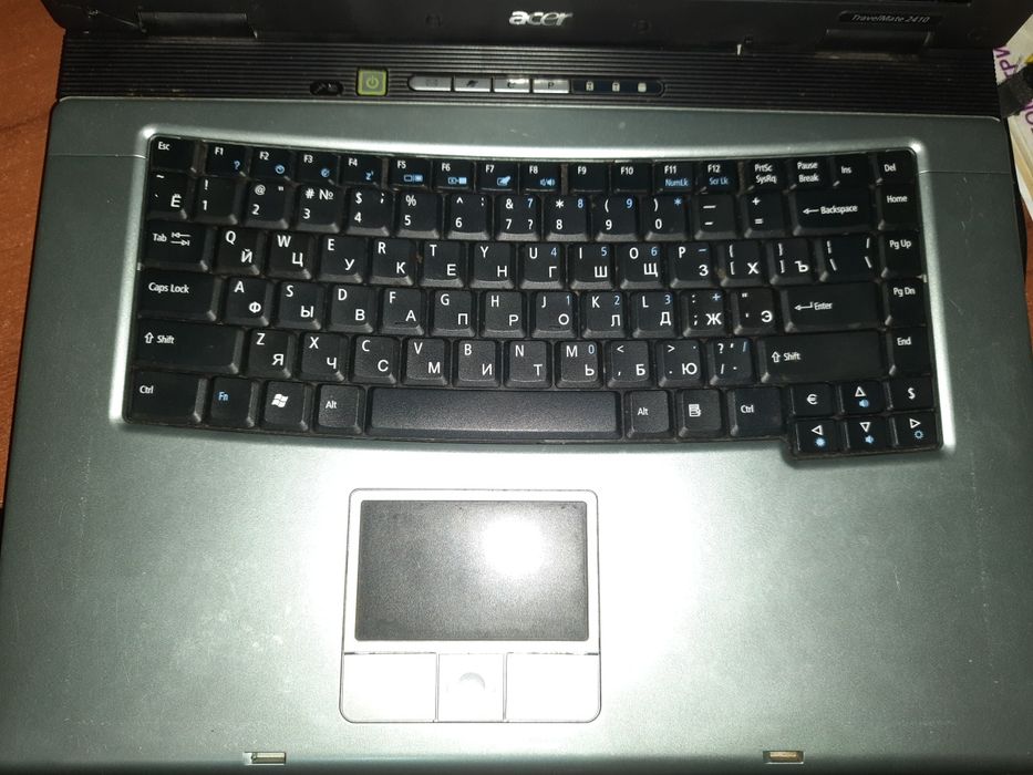 acer travel mate 2410
