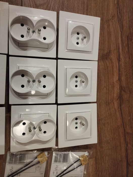 Gniazdka i włączniki Simone 10