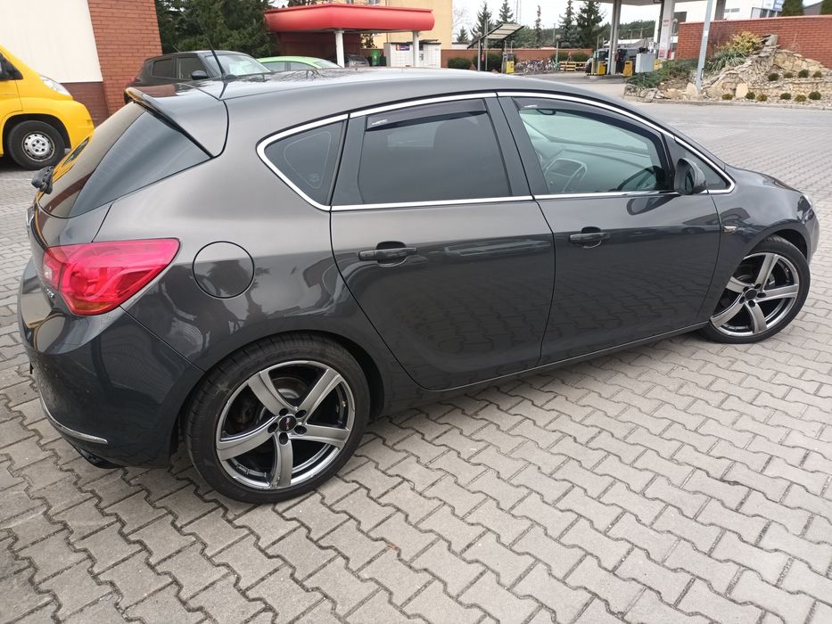 Opel Astra 1.4 T  Auto z Niemiec!!