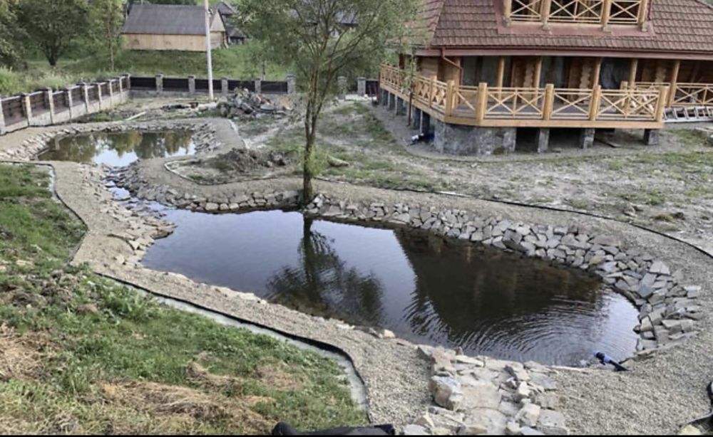 Продаж  дизайнерського будинку в Карпатах з великою ділянкою