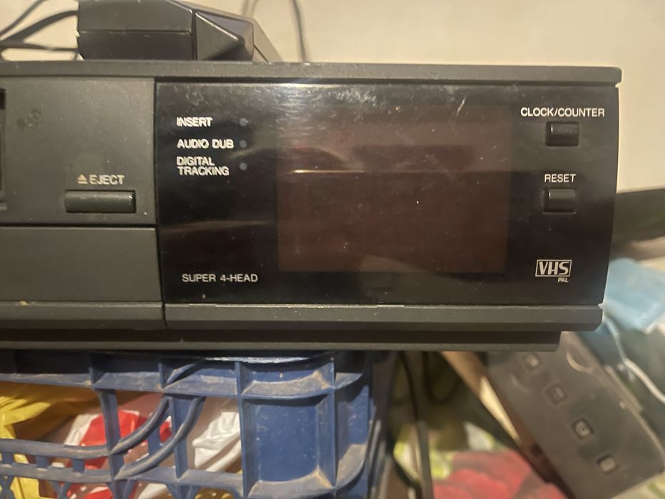 Видеомагнитофон  панасоник 25