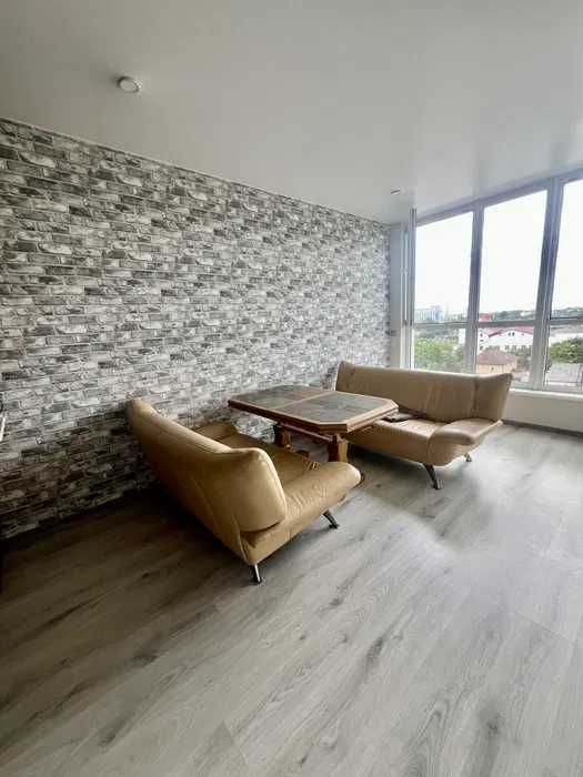 Буйка-1 кім,ціна 80000 євро.