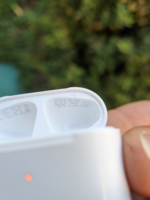 Кейс для AirPods, гарантія Ployka