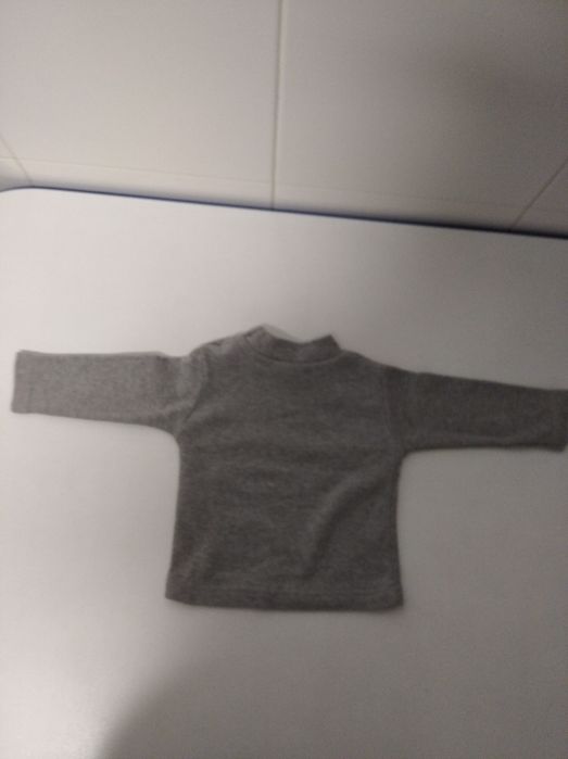 Camisola tamanho 6 meses