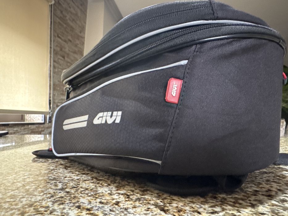 Mala de depósito da Givi