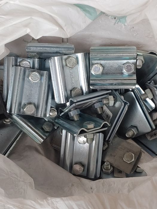 Затисках для з'єднання смуги дроту оцинкований