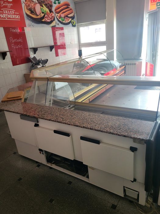 Witryna lada  chłodnicza ok 6 m długości