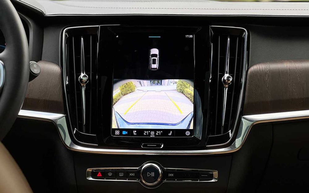 Volvo V90 Cross Country 2022