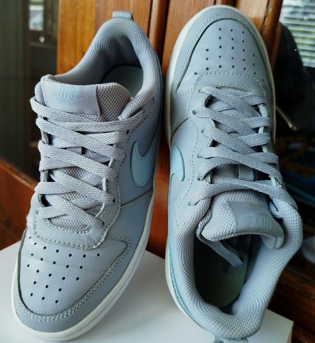 Оригінальні кросівки Nike Court, Найк сірі кеди 37,5р