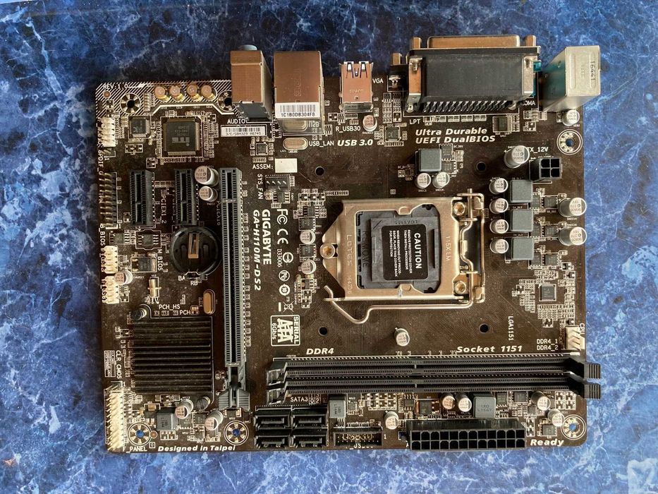 Материнские платы с процессорами